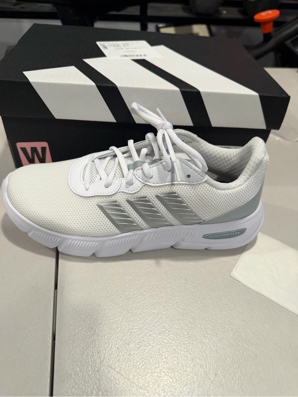 Adidas Women’s Cloudfoam Flex Laces Athletic Sneakers White Size 8.5 M US